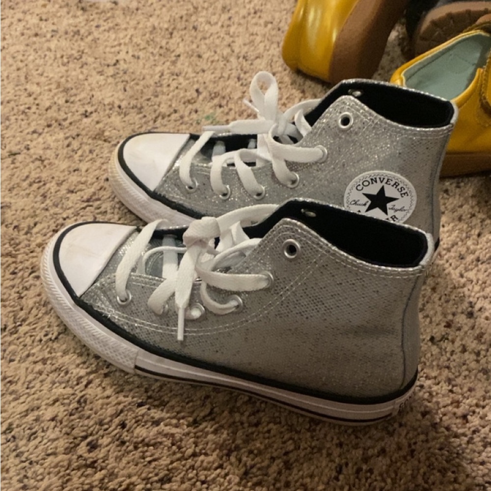 Toddler Girls high top converse 13c